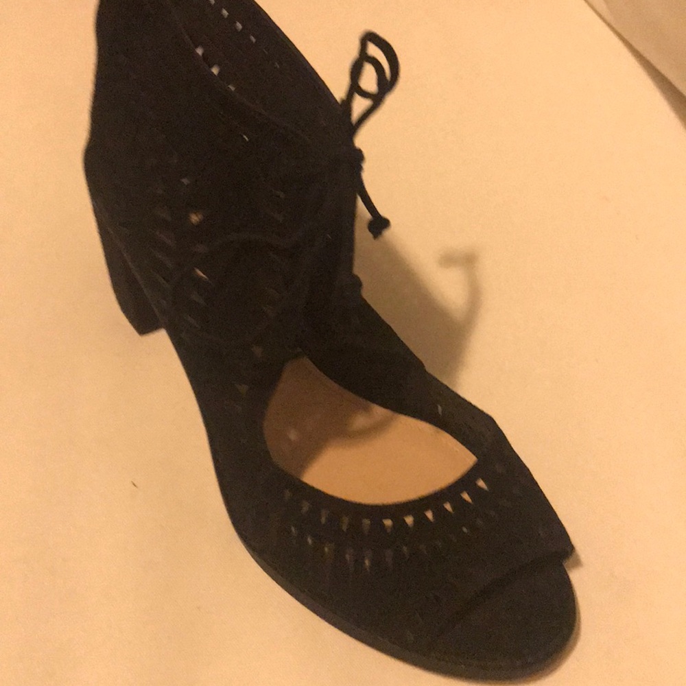 Black Vince Camuto lace up sandals